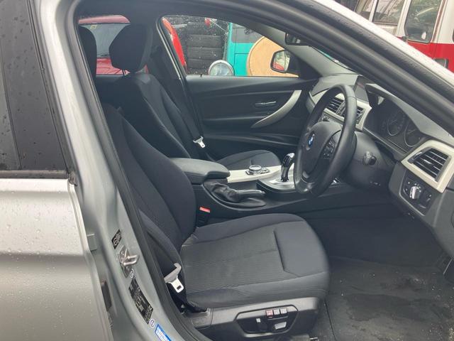 ３シリーズ ３２０ｄ（12枚目）