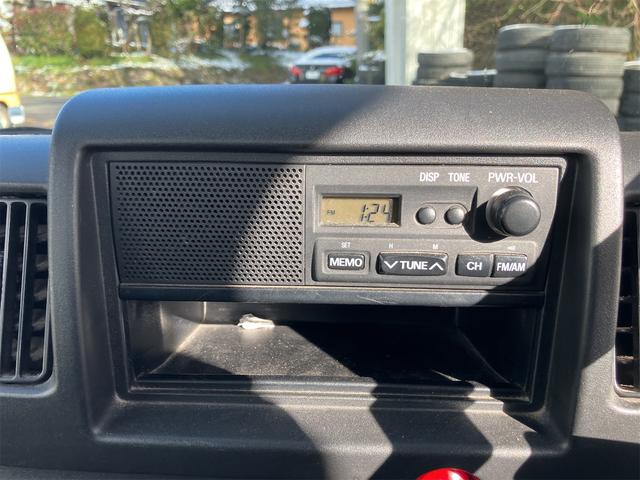 クリッパートラック ＤＸ　４ＷＤ　パワステ　軽トラック　ＭＴ　運転席エアバッグ（4枚目）