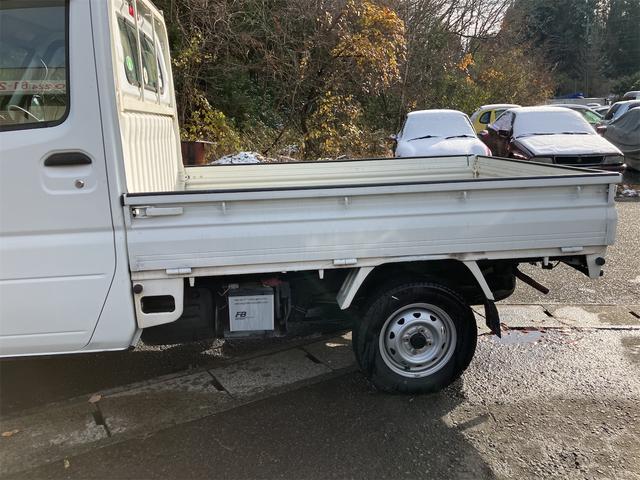 クリッパートラック ＤＸ　４ＷＤ　パワステ　軽トラック　ＭＴ　運転席エアバッグ（15枚目）