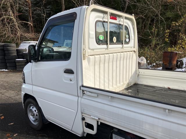 クリッパートラック ＤＸ　４ＷＤ　パワステ　軽トラック　ＭＴ　運転席エアバッグ（16枚目）