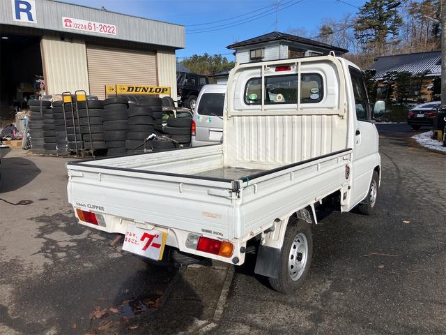 クリッパートラック ＤＸ　４ＷＤ　パワステ　軽トラック　ＭＴ　運転席エアバッグ（21枚目）