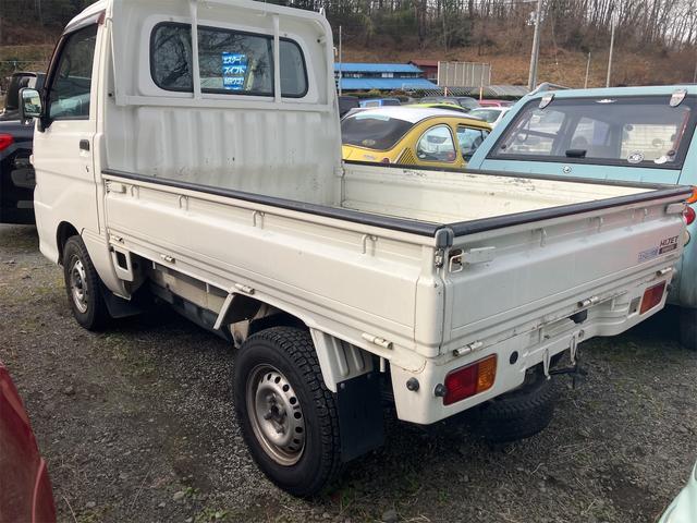 ハイゼットトラック 　４ＷＤ　ＭＴ　エアコン　パワステ（5枚目）