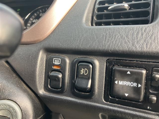 テリオスキッド カスタム　メモリアルエディション　４ＷＤ　ドライブレコーダー　キーレスエントリー　ＡＴ　ＣＤ　アルミホイール　衝突安全ボディ　エアコン　パワーステアリング　パワーウィンドウ（7枚目）