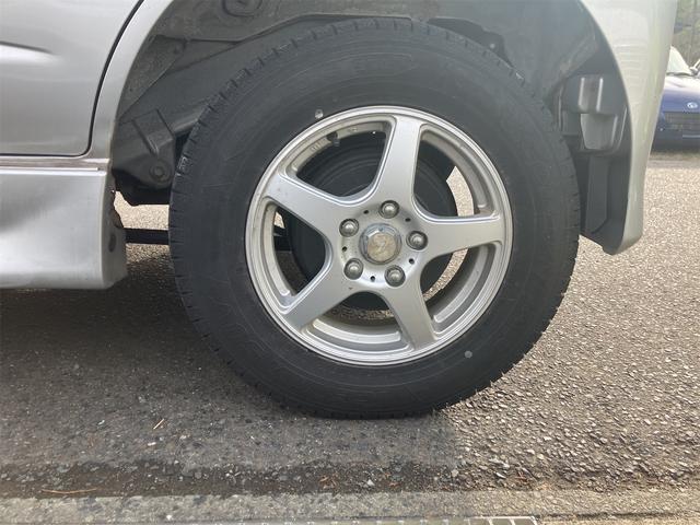 テリオスキッド カスタム　メモリアルエディション　４ＷＤ　ドライブレコーダー　キーレスエントリー　ＡＴ　ＣＤ　アルミホイール　衝突安全ボディ　エアコン　パワーステアリング　パワーウィンドウ（24枚目）