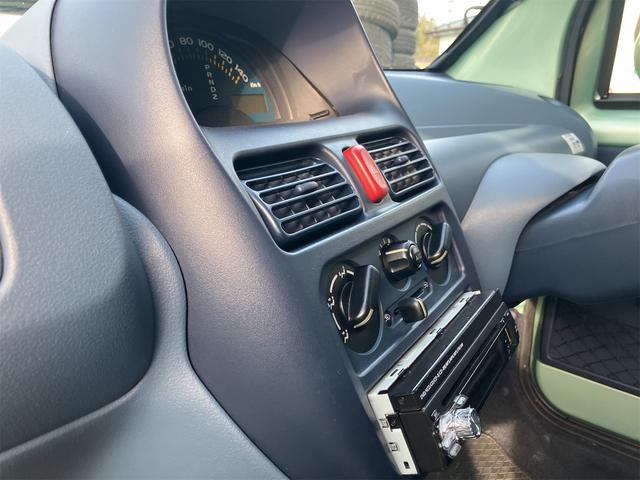 ツイン ガソリンＢ　カラーパッケージ　バックカメラ　ＡＴ　ＣＤ　ＵＳＢ　ミュージックプレイヤー接続可　アルミホイール　エアコン　パワーステアリング（5枚目）
