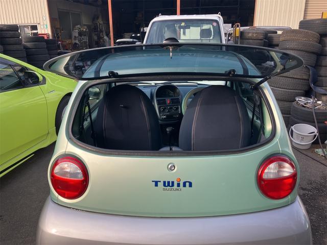 ツイン ガソリンＢ　カラーパッケージ　バックカメラ　ＡＴ　ＣＤ　ＵＳＢ　ミュージックプレイヤー接続可　アルミホイール　エアコン　パワーステアリング（17枚目）