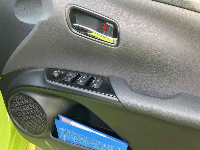 プリウス Ｓ　ＥＴＣ　ナビ　ＴＶ　アルミホイール　オートライト　ＬＥＤヘッドランプ　ＣＶＴ　スマートキー　電動格納ミラー　盗難防止システム　ＣＤ　Ｂｌｕｅｔｏｏｔｈ　衝突安全ボディ　ＡＢＳ　ＥＳＣ　エアコン（10枚目）