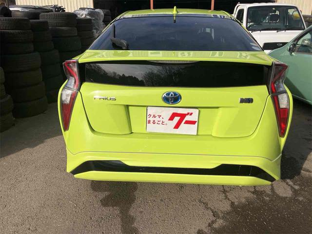 プリウス Ｓ　ＥＴＣ　ナビ　ＴＶ　アルミホイール　オートライト　ＬＥＤヘッドランプ　ＣＶＴ　スマートキー　電動格納ミラー　盗難防止システム　ＣＤ　Ｂｌｕｅｔｏｏｔｈ　衝突安全ボディ　ＡＢＳ　ＥＳＣ　エアコン（16枚目）