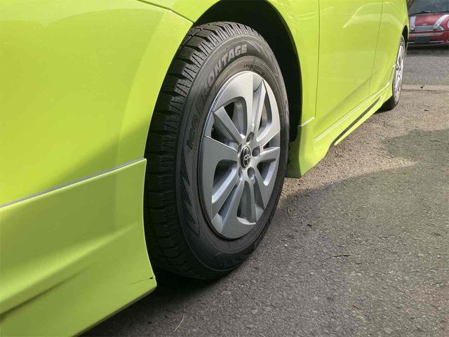 プリウス Ｓ　ＥＴＣ　ナビ　ＴＶ　アルミホイール　オートライト　ＬＥＤヘッドランプ　ＣＶＴ　スマートキー　電動格納ミラー　盗難防止システム　ＣＤ　Ｂｌｕｅｔｏｏｔｈ　衝突安全ボディ　ＡＢＳ　ＥＳＣ　エアコン（20枚目）