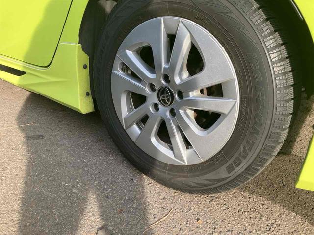 プリウス Ｓ　ＥＴＣ　ナビ　ＴＶ　アルミホイール　オートライト　ＬＥＤヘッドランプ　ＣＶＴ　スマートキー　電動格納ミラー　盗難防止システム　ＣＤ　Ｂｌｕｅｔｏｏｔｈ　衝突安全ボディ　ＡＢＳ　ＥＳＣ　エアコン（23枚目）