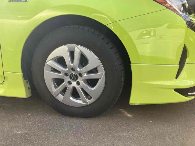 プリウス Ｓ　ＥＴＣ　ナビ　ＴＶ　アルミホイール　オートライト　ＬＥＤヘッドランプ　ＣＶＴ　スマートキー　電動格納ミラー　盗難防止システム　ＣＤ　Ｂｌｕｅｔｏｏｔｈ　衝突安全ボディ　ＡＢＳ　ＥＳＣ　エアコン（27枚目）