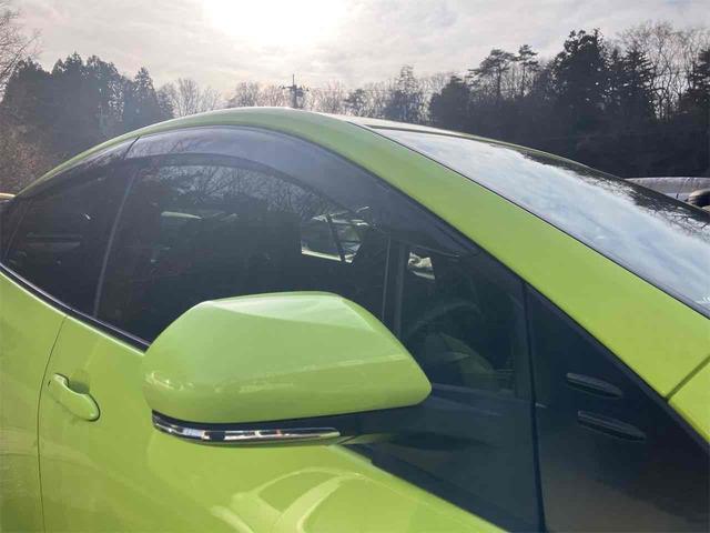 プリウス Ｓ　ＥＴＣ　ナビ　ＴＶ　アルミホイール　オートライト　ＬＥＤヘッドランプ　ＣＶＴ　スマートキー　電動格納ミラー　盗難防止システム　ＣＤ　Ｂｌｕｅｔｏｏｔｈ　衝突安全ボディ　ＡＢＳ　ＥＳＣ　エアコン（29枚目）