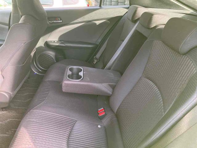 プリウス Ｓ　ＥＴＣ　ナビ　ＴＶ　アルミホイール　オートライト　ＬＥＤヘッドランプ　ＣＶＴ　スマートキー　電動格納ミラー　盗難防止システム　ＣＤ　Ｂｌｕｅｔｏｏｔｈ　衝突安全ボディ　ＡＢＳ　ＥＳＣ　エアコン（34枚目）