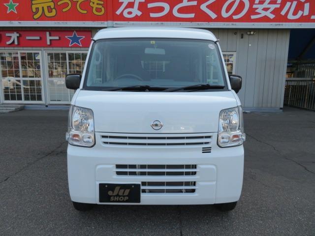 ＮＶ１００クリッパーバン ＤＸ　４ＷＤ　パワステ　エアコン　エアバッグ　ＡＢＳ　ＭＴ車　積載量３５０ｋｇ（2枚目）