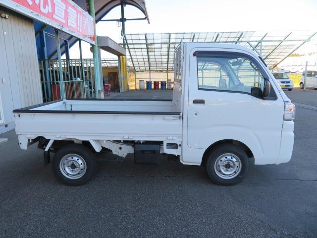 サンバートラック TB 4WD パワステ エアバッグ エアコン(4枚目)