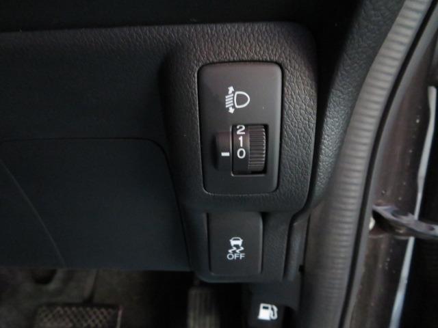 N-BOX G・Lパッケージ 4WD 純正ディスプレイオーディオ ワンセグTV Bカメラ 片側パワースライドドア ETC 前席シートヒーター スマートキー(28枚目)