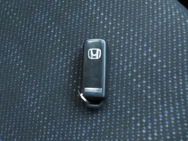 N-BOX G・Lパッケージ 4WD 純正ディスプレイオーディオ ワンセグTV Bカメラ 片側パワースライドドア ETC 前席シートヒーター スマートキー(35枚目)