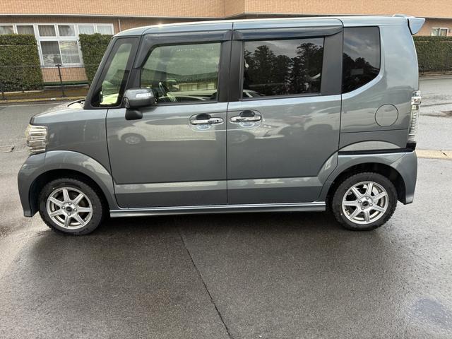 N-BOXカスタム G・ターボLパッケージ(4枚目)