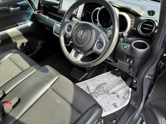 N-BOXカスタム G・ターボLパッケージ(9枚目)