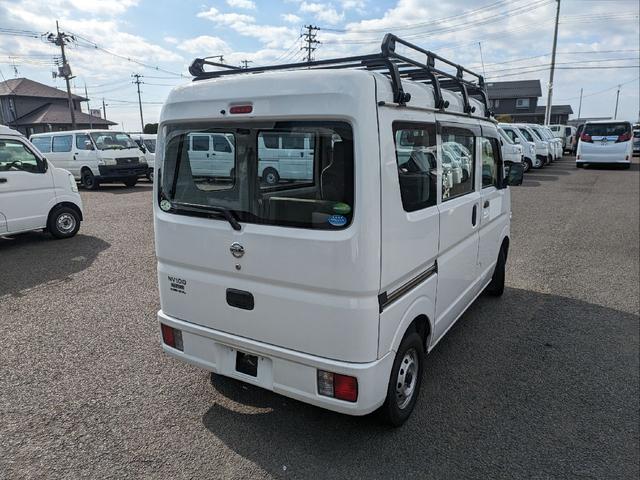 日産 ＮＶ１００クリッパーバン