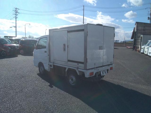 キャリイトラック 　トラック６６０冷凍車２ＷＡＹ　４ＷＤ（7枚目）