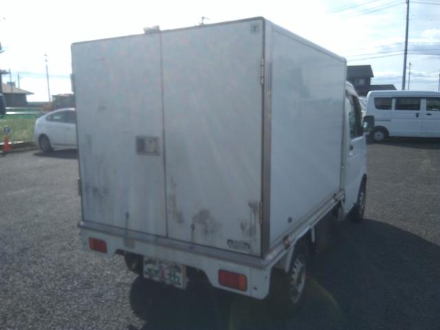 キャリイトラック トラック660KCエアコン・パワステ3方開 4WD(7枚目)