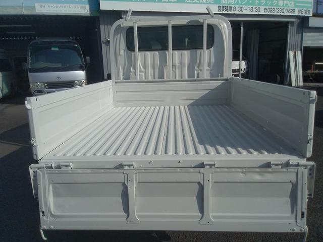 ダイナトラック 　３．０ＤＴ　ダブルキャブロングシングルＪロー４ＷＤ（9枚目）