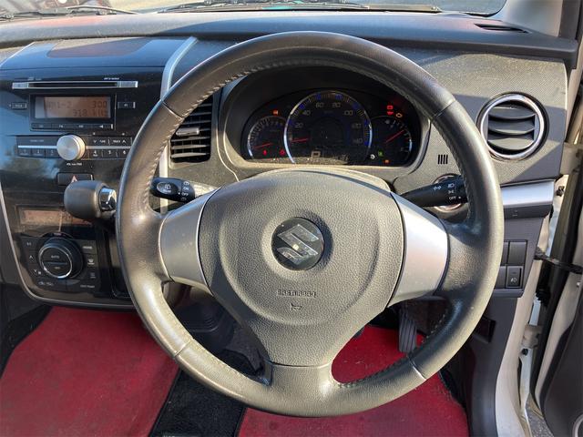 ワゴンＲスティングレー Ｘ　ＨＩＤ　スマートキー　電動格納ミラー　ベンチシート　ＡＴ　盗難防止システム　ＡＢＳ　ＣＤ　アルミホイール　衝突安全ボディ　エアコン（3枚目）