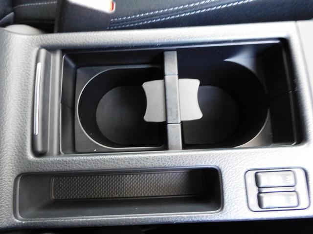 レヴォーグ １．６ＧＴ　ＥｙｅＳｉｇｈｔ　ナビ　カメラ　ＥＴＣ　アイサイトＶｅｒ３　左右独立温度調整機能付きオートエアコン　ＥＴＣ２．０　リアビューカメラ　ＳＤナビゲーション　運転席パワーシート（32枚目）