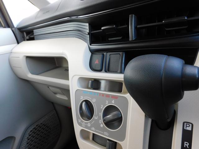 ステラ Ｌ　スマートアシスト　ＣＤ／ＡＭ／ＦＭラジオ　ＣＤ／ＡＭ／ＦＭラジオ　集中ドアロック機能付きキーレスエントリー　電動格納式ドアミラー　マニュアルエアコン　オートライト　運転席シートヒーター（28枚目）