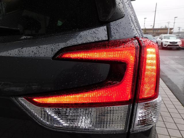 フォレスター Ｐｒｅｍｉｕｍ　ＥｙｅＳｉｇｈｔ搭載車　ＳＤナビ　Ｒカメラ　ＳＤナビ　リヤビューカメラ　ＥＴＣ　ドライブレコーダー　ＬＥＤアクセサリライナー　スマートリヤミラー　パワーリヤゲート　スバルリヤビークルディテクション　フロントビューカメラ　サイドビューカメラ（20枚目）