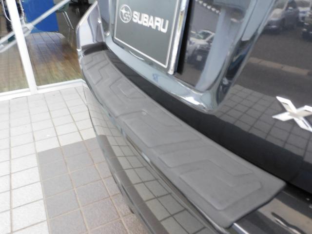 ＸＶ ２．０ｉ－Ｌ　ＥｙｅＳｉｇｈｔ　ＳＤナビ　ＳＤナビ　キーレスアクセス＆プッシュスタート　オートライト＆オートワイパー　左右独立温度調整機能付きオートエアコン　カーゴトレーマット　運転席パワーシート（13枚目）