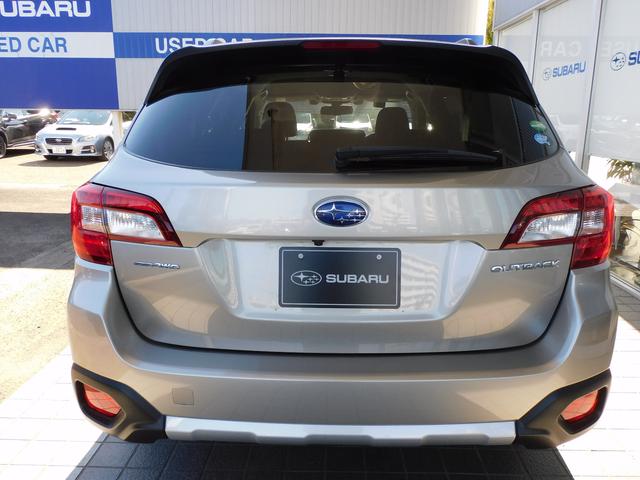 レガシィアウトバック Limited EyeSight搭載車 SDナビ Rカメラ SDナビ リヤビューカメラ ETC ドライブレコーダー ステアリングオーディオリモコン パワーリヤゲート 運転席・助手席・後席シートヒーター オートライト&オートワイパー(5枚目)