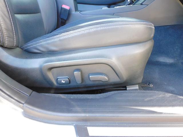 レガシィアウトバック Limited EyeSight搭載車 SDナビ Rカメラ SDナビ リヤビューカメラ ETC ドライブレコーダー ステアリングオーディオリモコン パワーリヤゲート 運転席・助手席・後席シートヒーター オートライト&オートワイパー(24枚目)