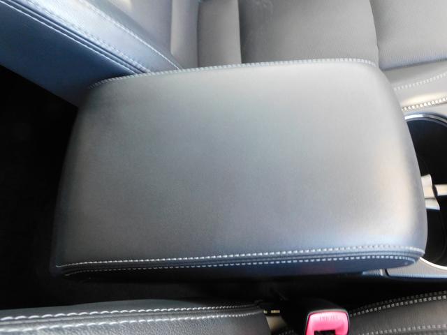 レガシィアウトバック Limited EyeSight搭載車 SDナビ Rカメラ SDナビ リヤビューカメラ ETC ドライブレコーダー ステアリングオーディオリモコン パワーリヤゲート 運転席・助手席・後席シートヒーター オートライト&オートワイパー(25枚目)