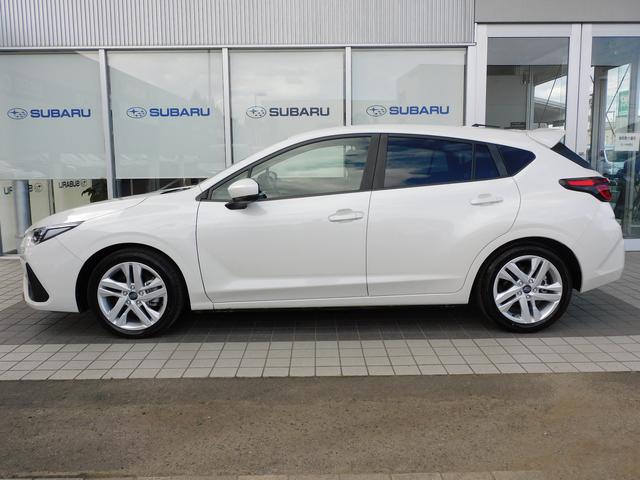 インプレッサ ST SDナビ 弊社元社用車 SDナビ フロントグリル ルーフスポイラー キーレスアクセス&プッシュスタート オートライト&オートワイパー フルオートエアコン スピーカー(フロント2+リヤ2)(9枚目)