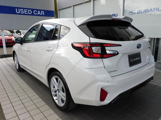 インプレッサ ST SDナビ 弊社元社用車 SDナビ フロントグリル ルーフスポイラー キーレスアクセス&プッシュスタート オートライト&オートワイパー フルオートエアコン スピーカー(フロント2+リヤ2)(10枚目)