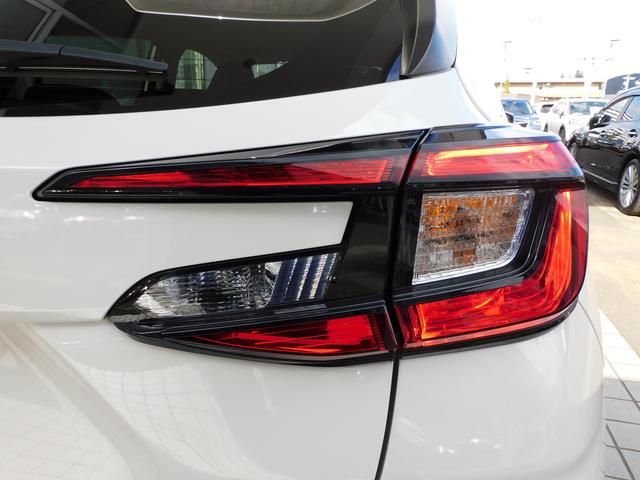 インプレッサ ST SDナビ 弊社元社用車 SDナビ フロントグリル ルーフスポイラー キーレスアクセス&プッシュスタート オートライト&オートワイパー フルオートエアコン スピーカー(フロント2+リヤ2)(17枚目)