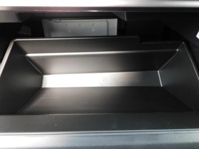 インプレッサ ST SDナビ 弊社元社用車 SDナビ フロントグリル ルーフスポイラー キーレスアクセス&プッシュスタート オートライト&オートワイパー フルオートエアコン スピーカー(フロント2+リヤ2)(50枚目)