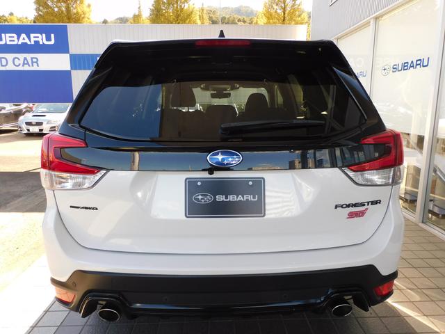 フォレスター STIスポーツ SDナビ Rカメラ ETC SDナビ リヤビューカメラ ETC2.0 パワーリヤゲート スマートリヤビューミラー スバルリヤビークルディテクション 運転席・助手席・後席シートヒーター ステアリングヒーター(5枚目)