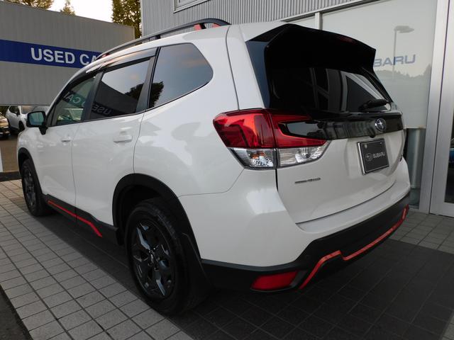 フォレスター Ｘ－ＢＲＥＡＫ　ＥｙｅＳｉｇｈｔ搭載車　ＳＤナビ　Ｒカメラ　ＳＤナビ　リヤビューカメラ　ＥＴＣ２．０　ドライブレコーダー　ＬＥＤアクセサリーライナー　パワーリヤゲート　スマートリヤビューミラー　フロントビューカメラ　スバルリヤビークルディテクション（10枚目）
