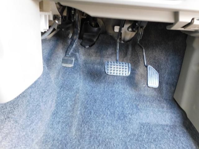 ステラ L スマートアシスト CD/AM/FMラジオ/USB CD/AM/FM/ラジオ/USB 集中ドアロック機能付きキーレスエントリー 電動格納式ドアミラー ホイールキャップ付14インチスチールホイール マニュアルエアコン(20枚目)