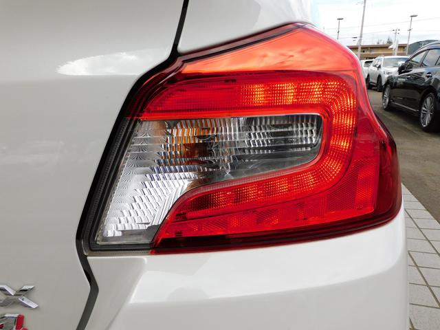 WRX S4 2.0GT-S EyeSight SDナビ Rカメラ ETC SDナビ リヤビューカメラ ETC2.0 LEDアクセサリーライナー ドライブレコーダー ステアリングオーディオリモコン 社外マフラー(純正積込) フロントビューカメラ サイドビューカメラ(20枚目)