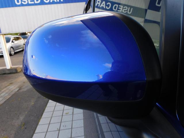 ステラ L スマートアシスト SDナビ Rカメラ SDナビリヤビューカメラ マニュアルエアコン 集中ドアロック機能付きキーレスエントリー パワーウィドウ 電動格納式ドアミラー ホイールキャップ付14インチスチールホイール(16枚目)