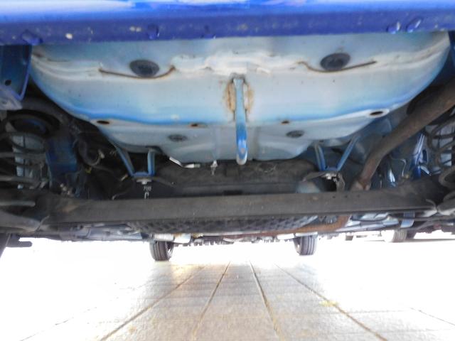 ステラ L スマートアシスト SDナビ Rカメラ SDナビリヤビューカメラ マニュアルエアコン 集中ドアロック機能付きキーレスエントリー パワーウィドウ 電動格納式ドアミラー ホイールキャップ付14インチスチールホイール(53枚目)