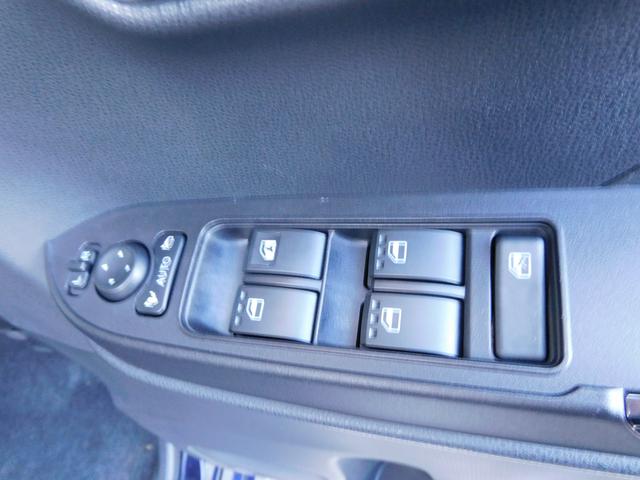 シフォン カスタムR スマートアシスト SDナビ Rカメラ SDナビ リヤビューカメラ LEDアクセサリーライナー キーレスアクセス&プッシュスタート オートエアコン リヤ左右パワースライドドア シートヒーター(20枚目)