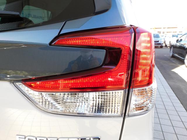 フォレスター スポーツ SDナビ Rカメラ SDナビ リヤビューカメラ スマートリヤビューミラー フロントビューカメラ サイドビューカメラ スバルリヤビークルディテクション 運転席・助手席・後席シートヒーター ステアリングヒーター(20枚目)