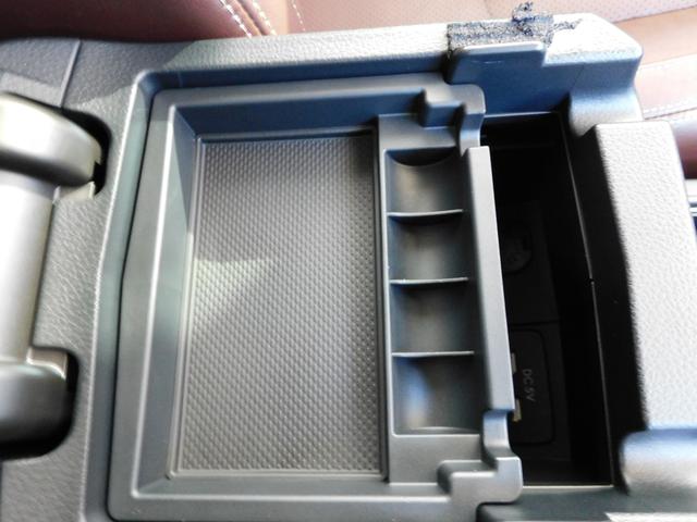 フォレスター 2.0XT EyeSight Brown Leather SDナビ リヤビューカメラ ETC2.0 パワーリヤゲート 運転席・助手席・後席シートヒーター キーレスアクセス&プッシュスタート LEDライナー 左右独立温度調整機能付きオートエアコン(28枚目)