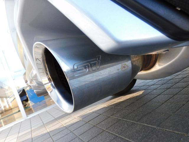 フォレスター SPORT EyeSight搭載車 SDナビ Rカメラ SDナビ リヤビューカメラ ETC2.0 ドライブレコーダー LEDアクセサリーライナー スマートリヤビューミラー STIマフラー サンルール パワーリヤゲート(13枚目)