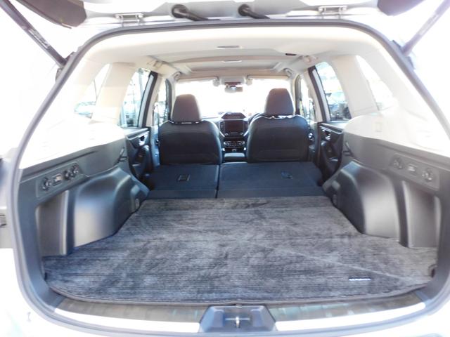 フォレスター SPORT EyeSight搭載車 SDナビ Rカメラ SDナビ リヤビューカメラ ETC2.0 ドライブレコーダー LEDアクセサリーライナー スマートリヤビューミラー STIマフラー サンルール パワーリヤゲート(61枚目)